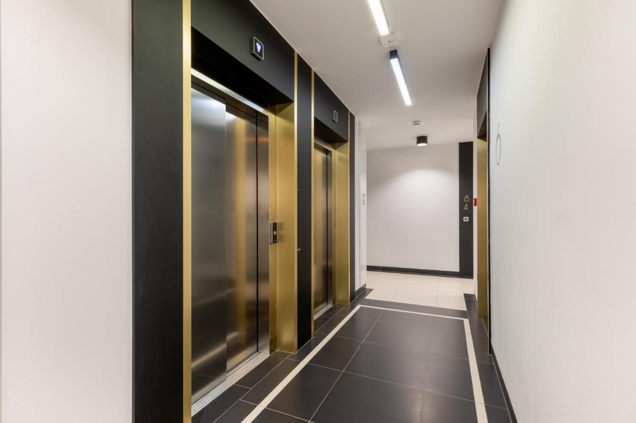 Karolkowa 28 II - Premium Apartments With Balcony By Noclegi Renters Warszawa Exteriör bild